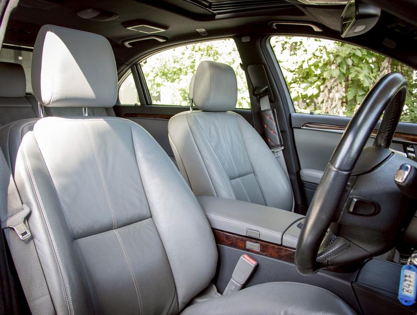  Mercedes-Benz S300 3.0 L 2008 9