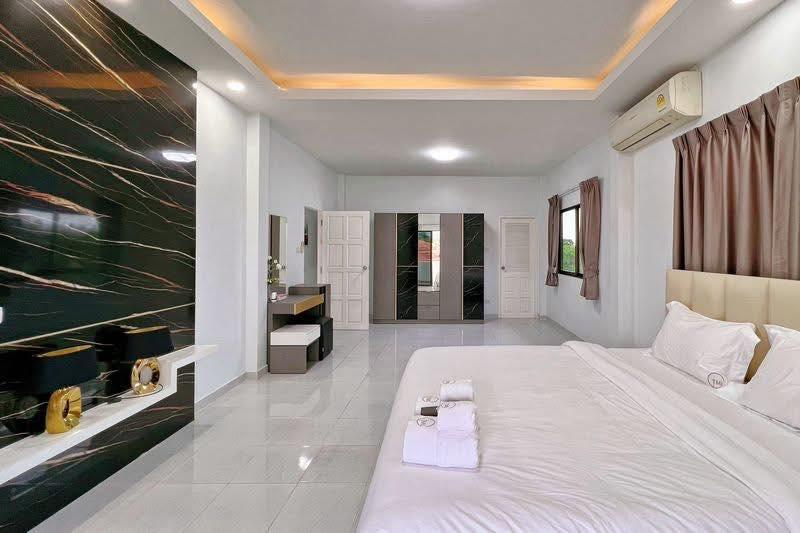 Selling Royal View Jomtien 7