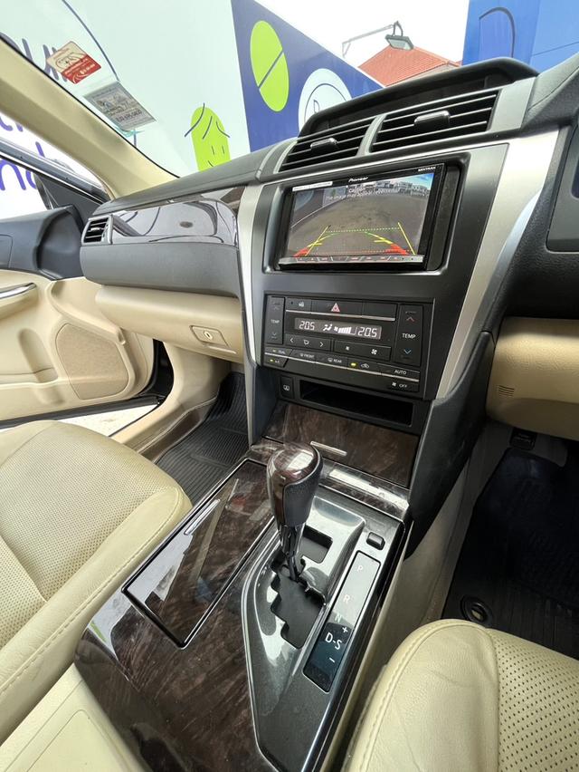 Toyota Camry 2.0 G ปี 2015 16