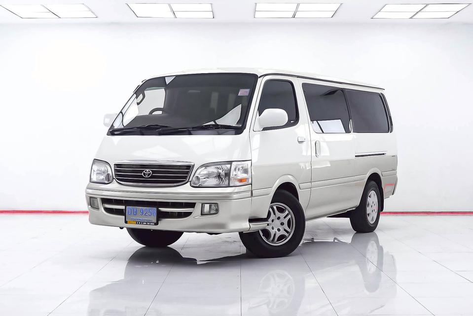 TOYOTA HIACE SUPER WAGON 2.4 2002 