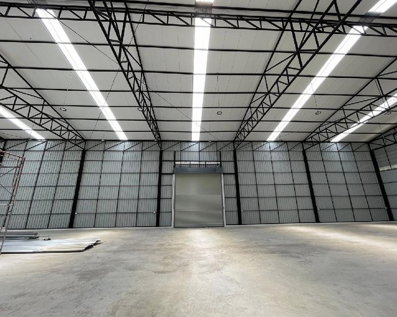 ให้เช่าโกดัง สภาพใหม่ พื้นที่โกดัง 857 ตารางเมตร / ซอยติวานนท์ ปากเกร็ด 34 ใกล้ Impact เมืองทองธานี 5