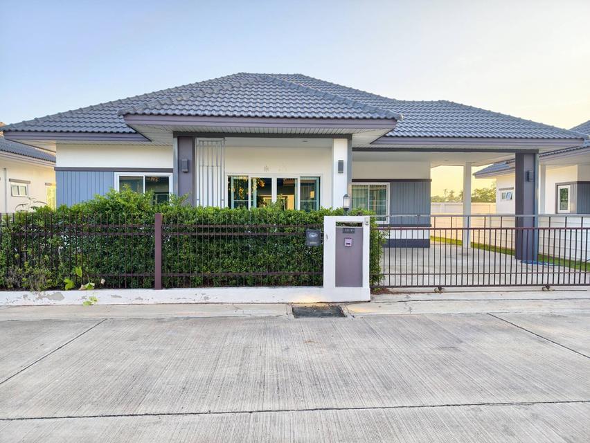 ขายบ้านเดียวชั่น​เดียว​โครงการ​ The First 4 บายพาสจอหอ  เนื้อที่ 70  ตารางวา ขายราคา 2,590,000บาท 1