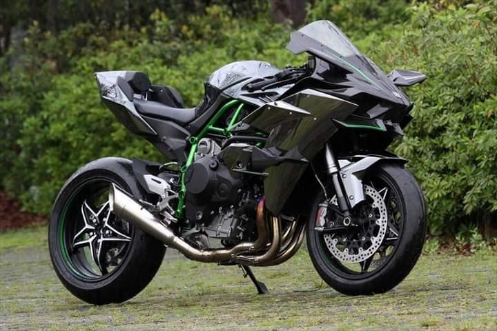 ปล่อย Kawasaki Ninja H2R