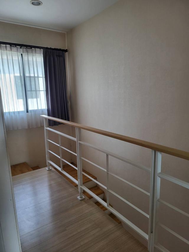 ขายบ้านทาวโฮม 3 ชั้น หมู่บ้านกลางเมืองกัลปพฤกษ์ กำนนแม้น (เจ้าของบ้านขายเอง) 3,200,000 บาท โทร 066-165-5624 9