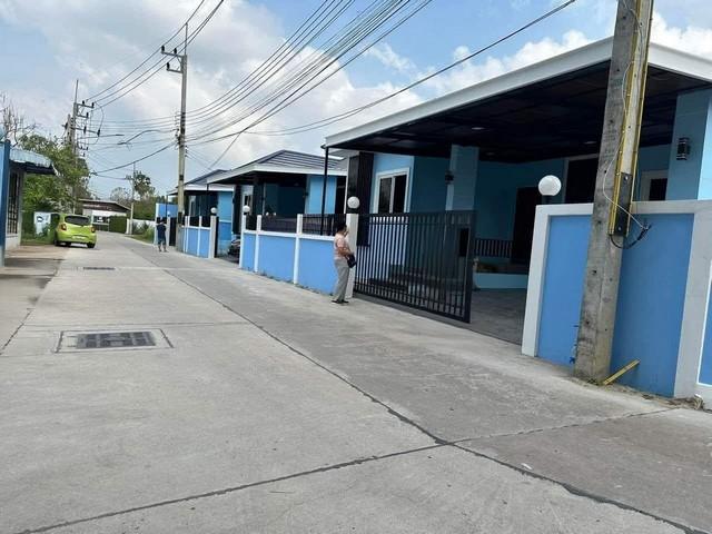 ให้เช่าบ้านนาป่าชลบุรี บ้านเช่าพร้อมเข้าอยู่ทันที นาป่า ซ.ท้องคุ้งหนองรี6 หมู่บ้านแสนไพศาล เนื้อที่ 48 ตรว 3ห้องนอน 2ห้อ 4