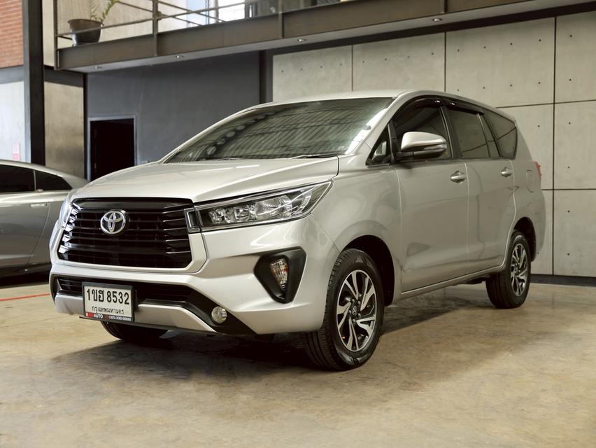 2021 Toyota INNOVA 2.0  Entry Wagon AT รูปที่ 2