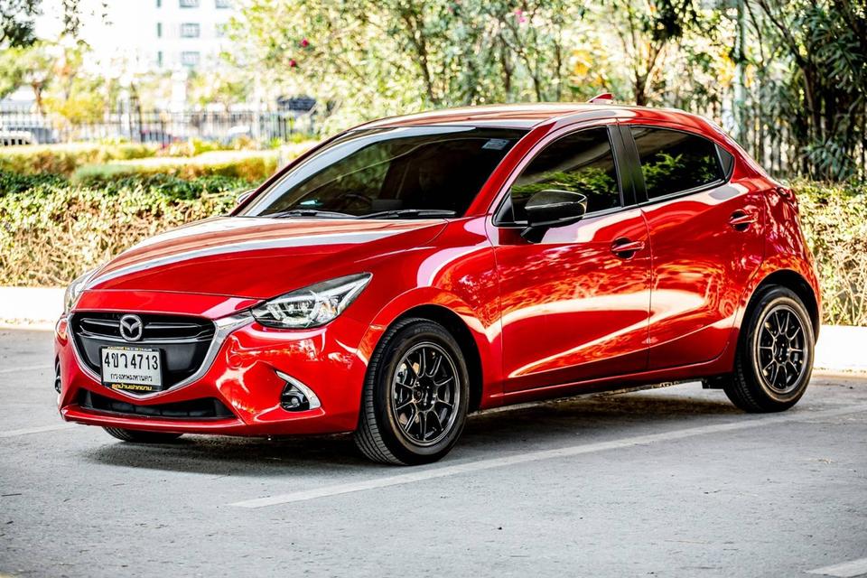 Mazda 2 1.5 XD Highplus Led Sport ดีเซล MNC รุ่นท๊อป ปี 2017 8