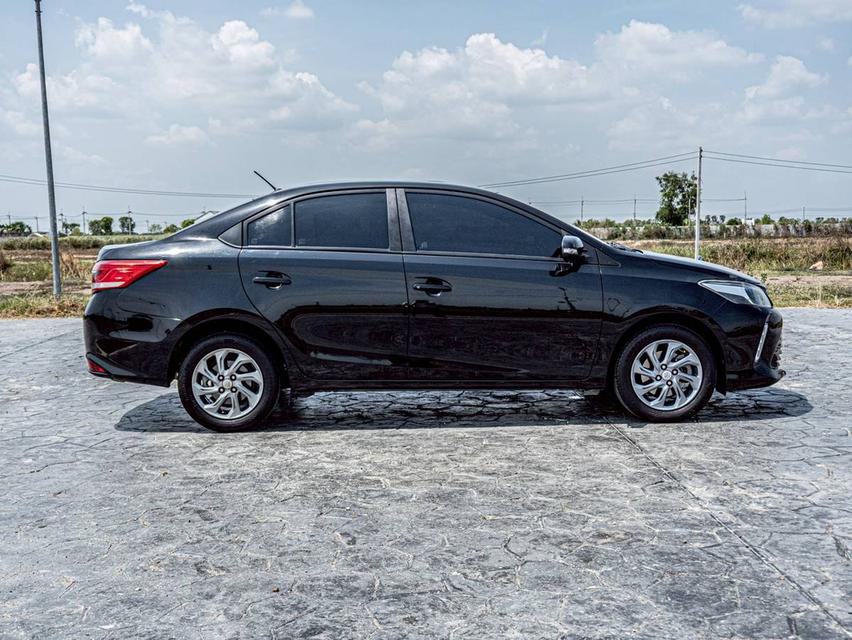 Toyota Vios 1.5. Mid สีดำ 4 ประตู ปี 2019 เดิมคลีนๆสวย 9