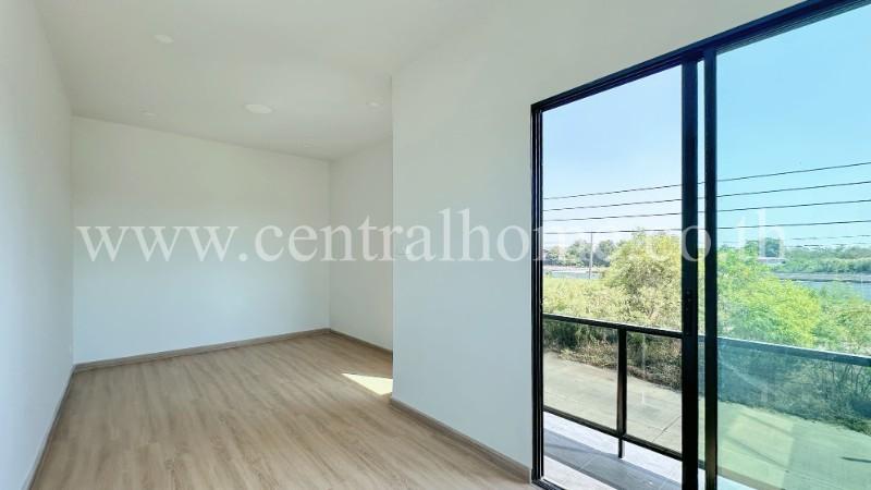 บ้านแฝด ปัญญสิริย์ ลาดหลุมแก้ว เฟส 2 หลังริม บ้านมือ 1 18