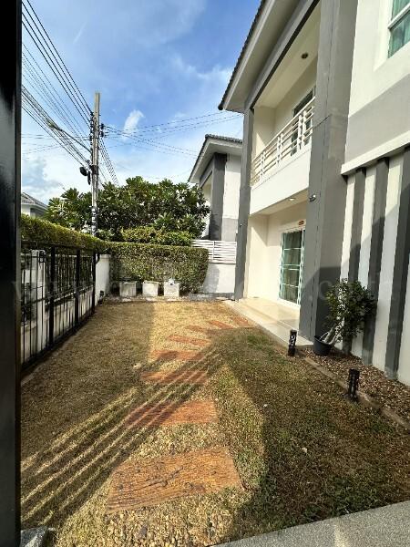 บ้านเดี่ยว แลนซีโอ คริป ปิ่นเกล้า - พระราม 5 เฟอร์ครบ พร้อมอยู่ 2