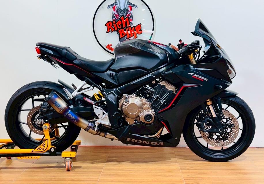 CBR650R