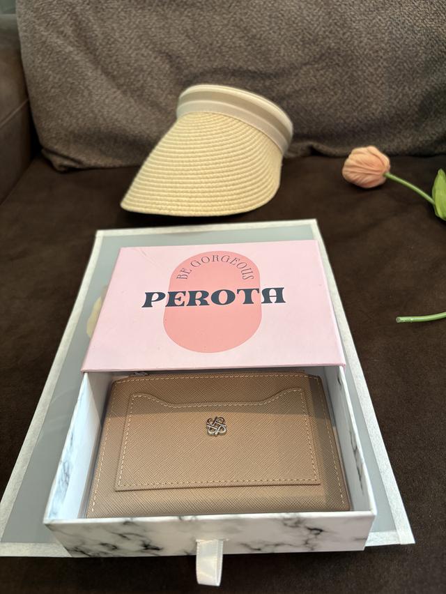 กระเป๋าหนังแบรนด์ Peroth ใส่บัตร เครดิตการ์ด ของใหม่ มือหนึ่ง 