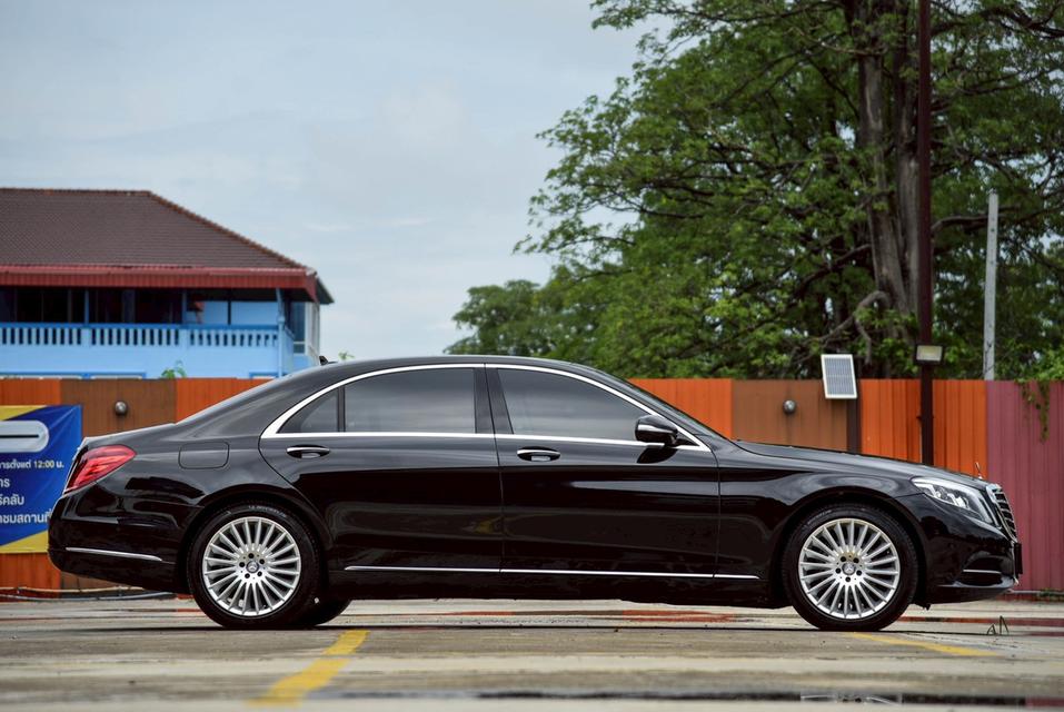 Mercedes-Benz S300 2.1 BlueTEC Hybrid W222 AT 2017