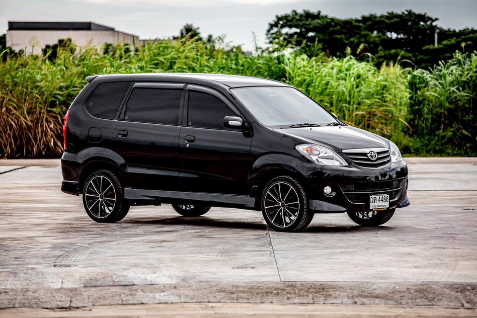 Toyota Avanza 1.5S ปี 2008 รุ่นท๊อปสุด สีดำ