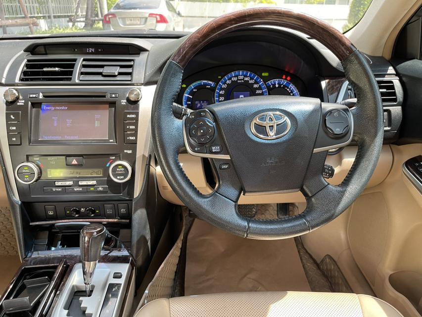 2013 Toyota CAMRY 2.5 Hybrid รถเก๋ง 4 ประตู 2