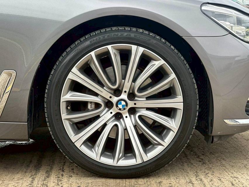 BMW 740Li Pure Excellence (G12) 2016 รถหรูใช้น้อย สวยมากๆ ราคาดีสุดในตลาด 8
