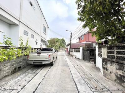 ที่ดินเปล่า ติวานนท์ 32 แยก 1/1 (แปลงมุม) 5