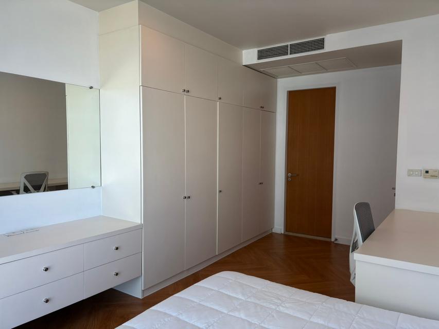 ขาย คอนโด Chatrium Residence Riverside (ชาเทรียม ริเวอร์ไซด์ เรสซิเดน) 124 ตรม 3