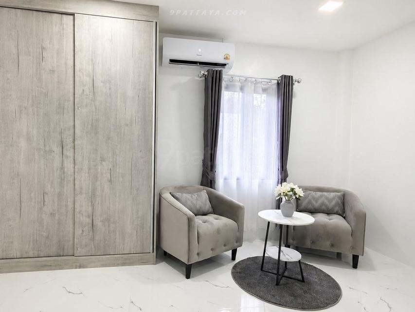 For Rent — Large Single House at Pattaya Land and House, Noen Phlap WanLarge house for rent at Pattaya Land and House, Noen Phlap Wan area. Spacious 6