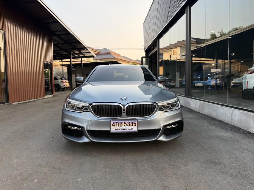 2017 BMW 530i M-Sport ( G30 ) รูปที่ 2