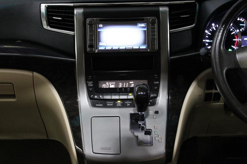 รหัสรถ JRS755 Toyota Alphard 20 เบนซินล้วน 2013 12