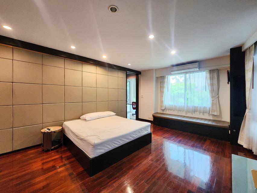 ให้เช่าบ้าน ม.บ้านลาดพร้าว Exclusive  ถ.เลียบด่วนเอกมัย-รามอินทรา 8