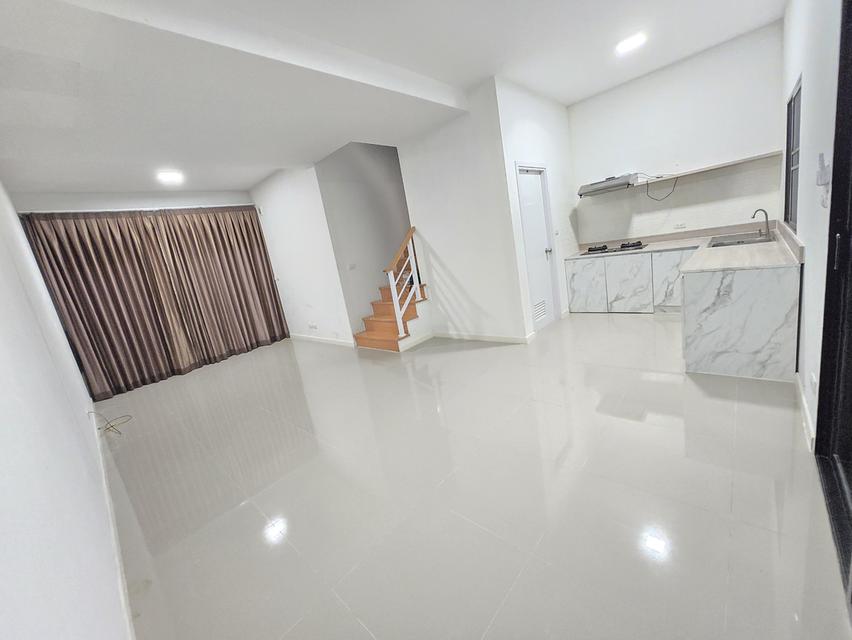 ให้เช่าทาวน์โฮม(บ้านใหม่) โครงการ : เดอะคอนเนค สุวรรณภูมิ4 ซ.กิ่งแก้ว 37 (ใกล้สนามบินสุวรรณภูมิ) 7