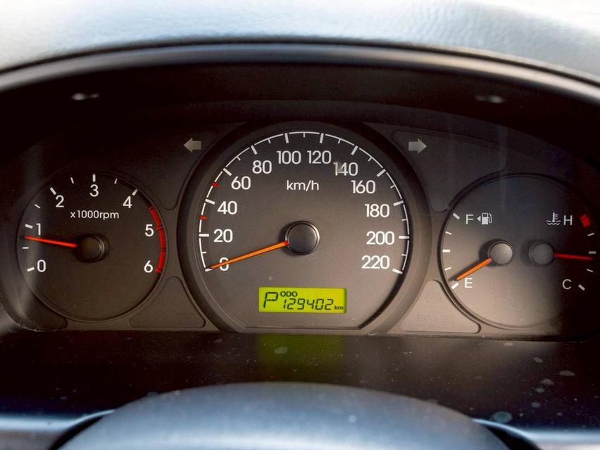 Hyundai H1 2.5Deluxe ปี16 8