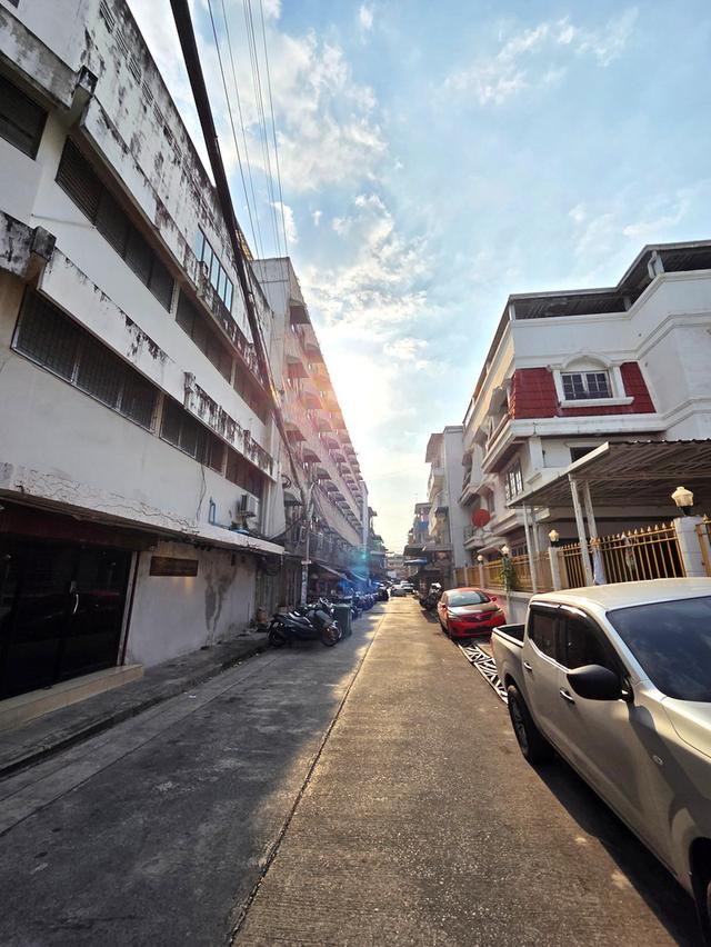 ให้เช่าอาคารพาณิชย์ 4 คูหา 4 ชั้น สาทร–นราธิวาส 14 ทำเลดี ใกล้ BTS ช่องนนทรี สาทร 3