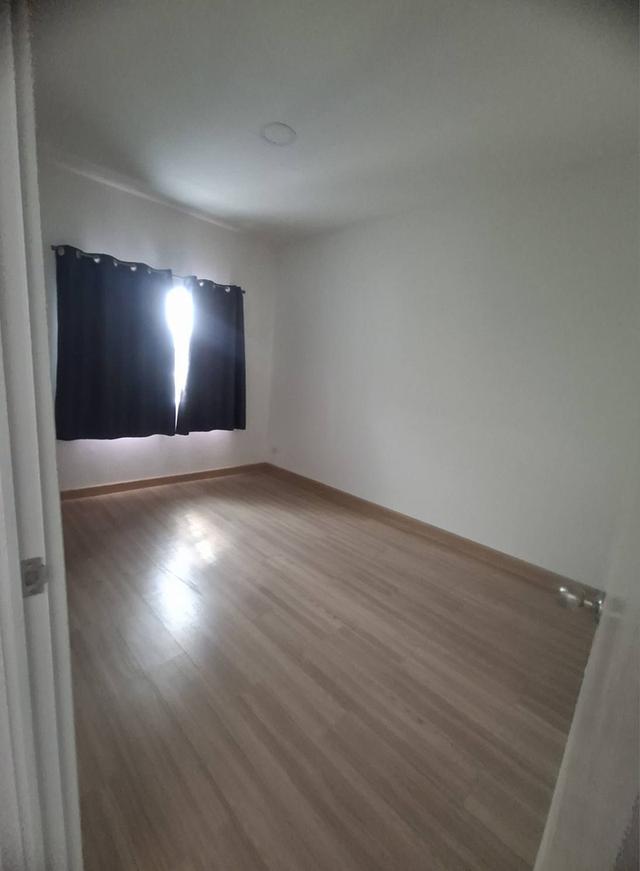 บ้านทาวน์โฮม2ชั้น หลังมุมติดจุดกลับรถ 6