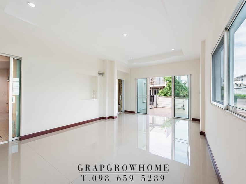 ขาย / ให้เช่า เดอะ คัลเลอร์ส เลชเชอร์ บางนา กม.8 ทาวน์โฮม 2 ชั้นสไตล์บ้านแฝด บ้านใหม่ 4 ห้องนอน ใกล้เมกะบางนาเพียง 5 นาที 4