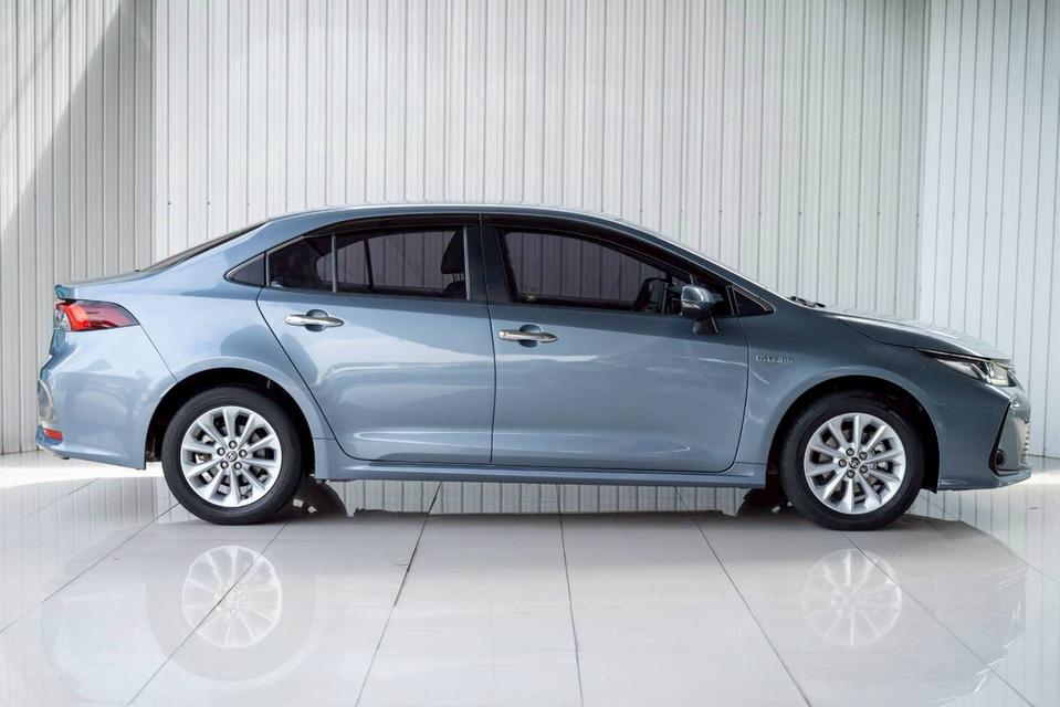 TOYOTA COROLLA ALTIS 1.8 HYBRID MID ปี 2020 โฉม ALTIS ปี19-ปัจจุบัน
