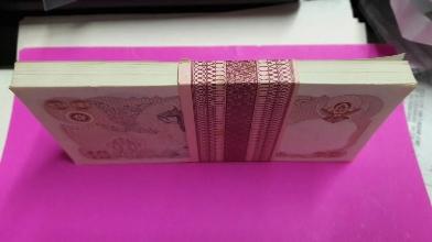 แบงค์10 บาทรุ่นเก่า 100 ใบ