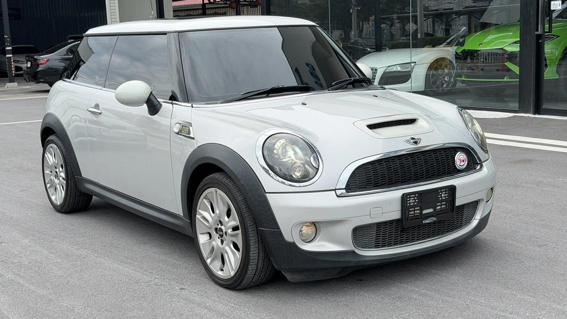 รหัสรถ KPV53 🚗 2010 MINI Cooper S HATCH 3 DOOR 50 Camden