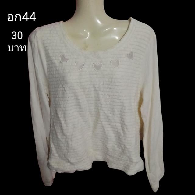 เสื้อผ้ามือสอง ชุดเดรส จั้ม เสื้อ กางเกง 3