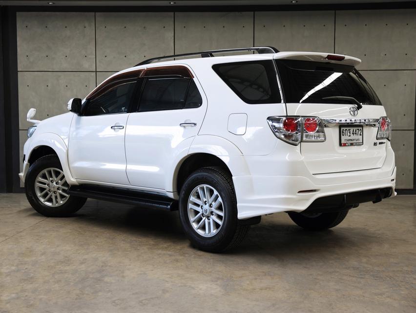 Toyota Fortuner 2.7  13