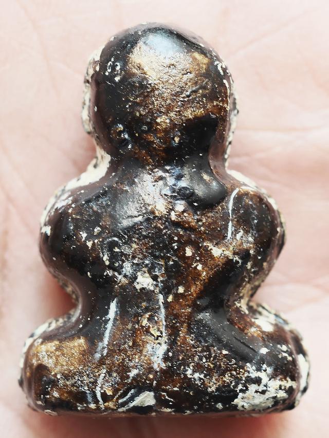 พระปิดตาหลวงพ่อทองสุข วัดสะพานสูง พิมพ์ชลูด....เก่า เนื้อจัดๆ # 2 7