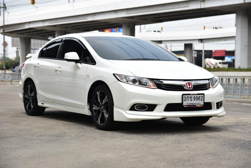 มือเดียวป้ายแดง ไมล์น้อย ชุดแต่งครบ รูปที่ 3