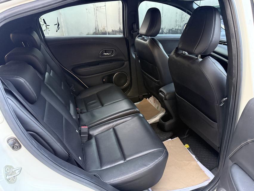 ปี 2019 HONDA HRV, 1.8 RS ตัวTopสุด สีขาวมุก เกียร์ออโต้ รูปที่ 13
