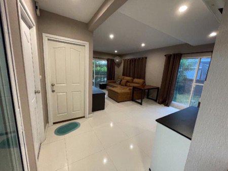 รูป ให้เช่า บ้านเดี่ยว Fully furnished Single houseภัสสร เพรสทีจ ลุกซ์ พัฒนาการ 180 ตรม. 43 ตร.วา
