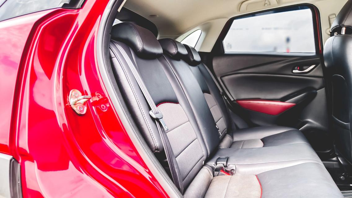 MAZDA CX-3 2.0 C ปี 2017 จด 2018รถบ้าน มือเดียว สีแดง สวยพร้อมใช้ ❤️ รูปที่ 10