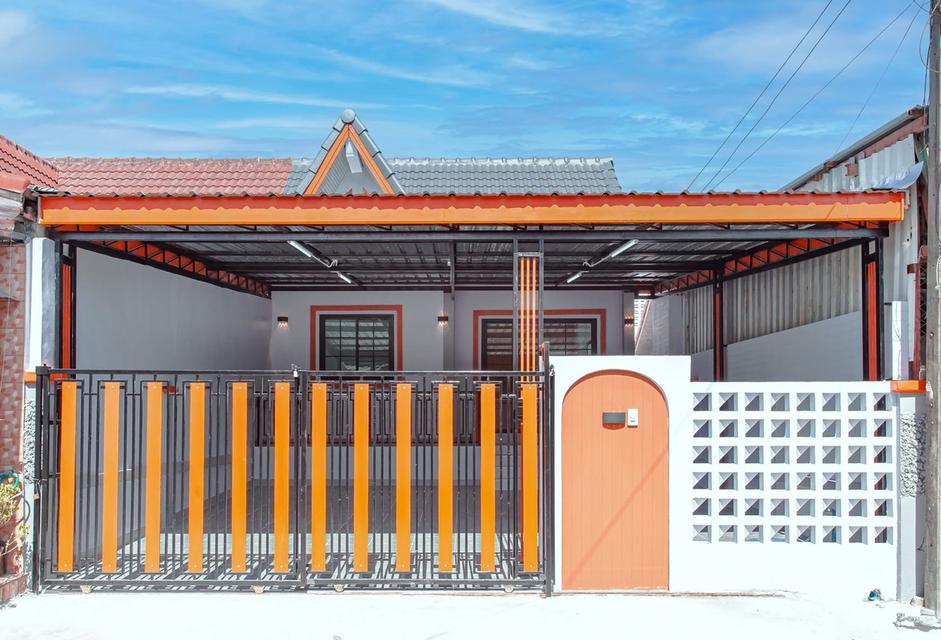 บ้านมือสองรีโนเวทใหม่พร้อมอยู่  บ่อหิน แหลมฉบัง ศรีราชา 1