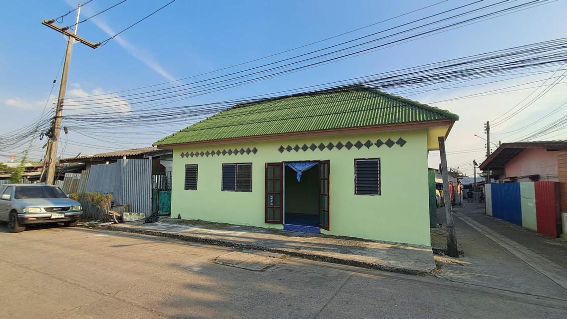 บ้าน 2 หลังบางน้ำเปรี้ยวให้เช่ารายเดือนราคาเพียง 5,000 บาทต่อเดือน 1