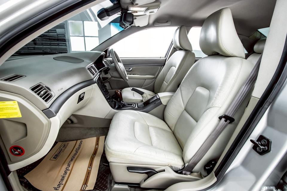 VOLVO S80 2.4 D5 2005
