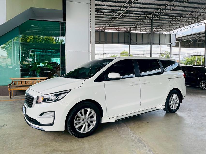 Kia Grand Carnival 2.2LX 8AT 2020 