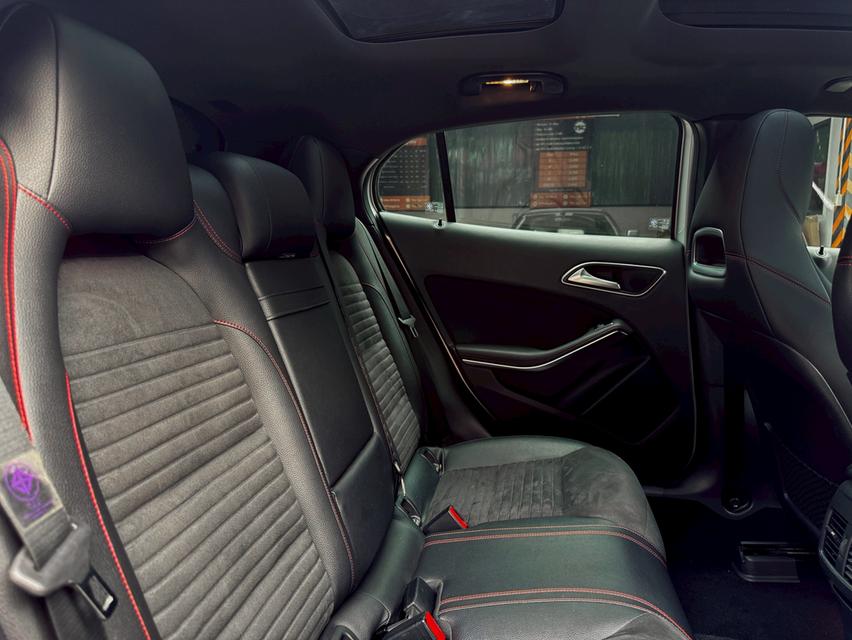 รหัสรถ LG53 For Sale 2018 Mercedes-Benz GLA250 AMG 7