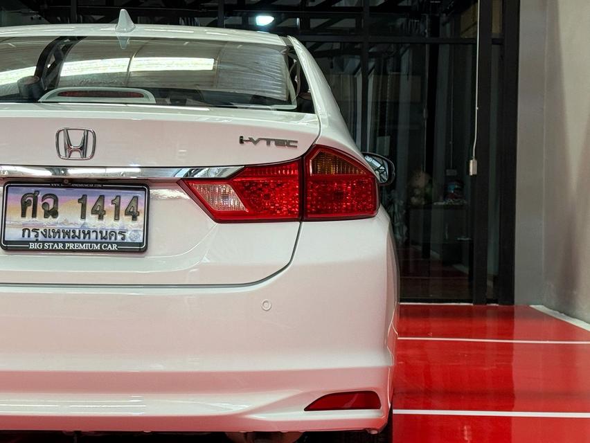 2015 HONDA CITY 1.5 SV รถมือเดียว วิ่งน้อยเพียง 80,000 กม รถเข้าศูนย์ทุกระยะ ไม่เคยมีอุบัติเหตุครับ 8