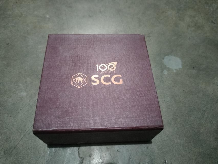 เหรียญที่ระลึก 100 ปี scg พร้อมกล่องเดิม รูปที่ 3