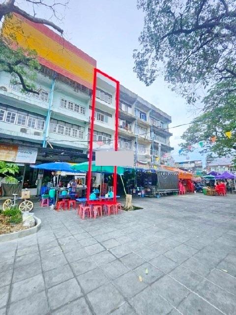 ถ.เพชรบุรี ขายอาคาร 4.5 ชั้น 6นอน ตลาดเอกมัย 100 ม. BTSเอกมัย 2.19กม. 18 ตร.วา.298 ตร.ม.นานาชาติเอกมัย 700 ม.3 น้ำ 1