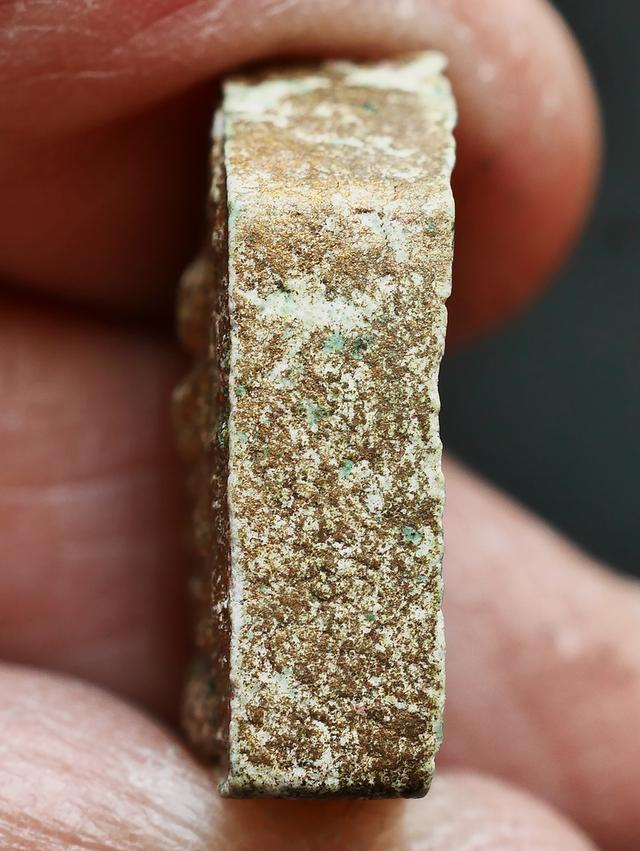 พระขุนแผน ผงพรายกุมาร พิมพ์เล็ก หลวงปู่ทิม วัดละหารไร่....เก่า เดิมๆ 8